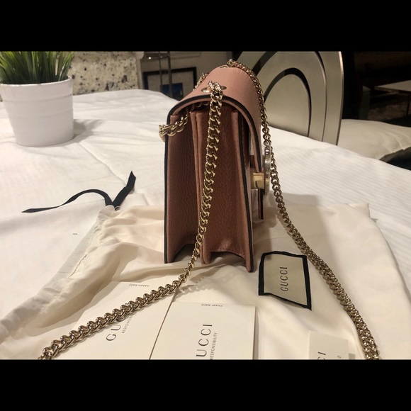 Gucci Dollar Calf Soft Pink Handbag 510304 - Picture 3 of 16